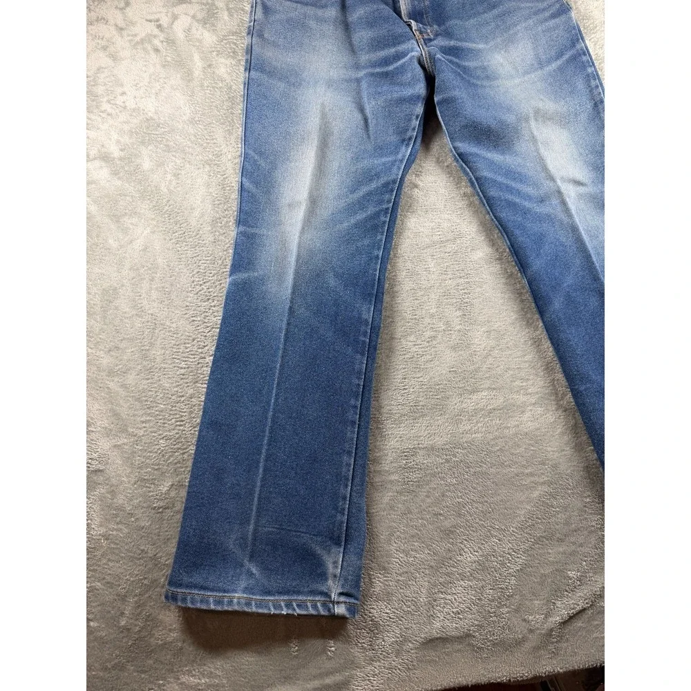 Levis lot pairs